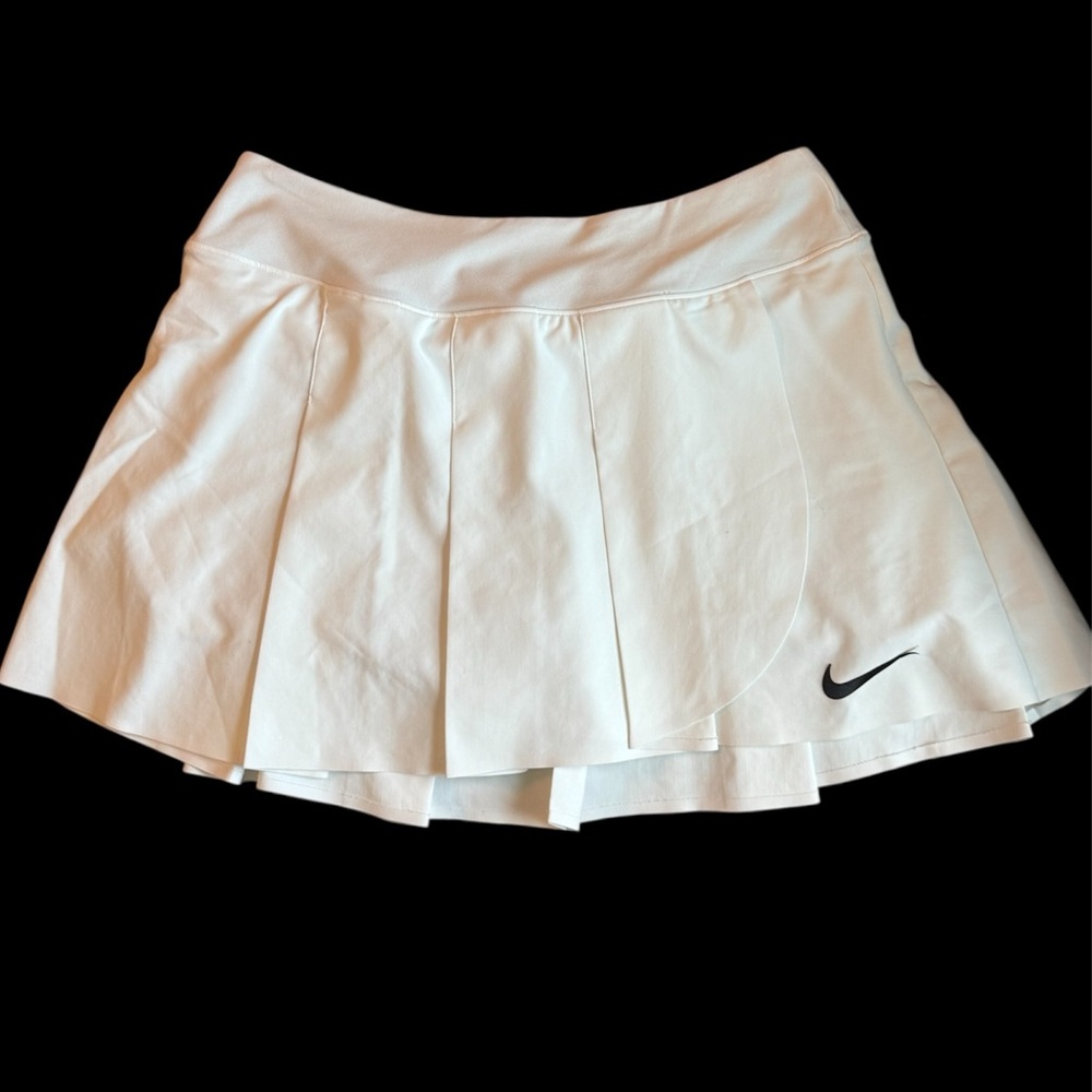 Nike White Pleated Tennis Skirt with Black Swoosh